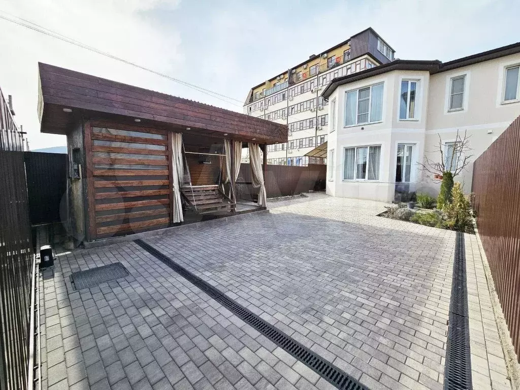 Дом 192,1 м на участке 2,5 сот. - Фото 1