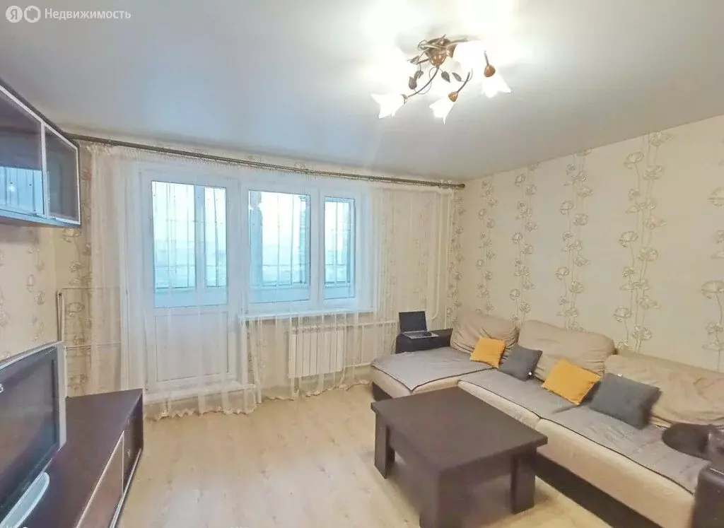 1-комнатная квартира: Калуга, бульвар Моторостроителей, 7 (35.2 м) - Фото 1