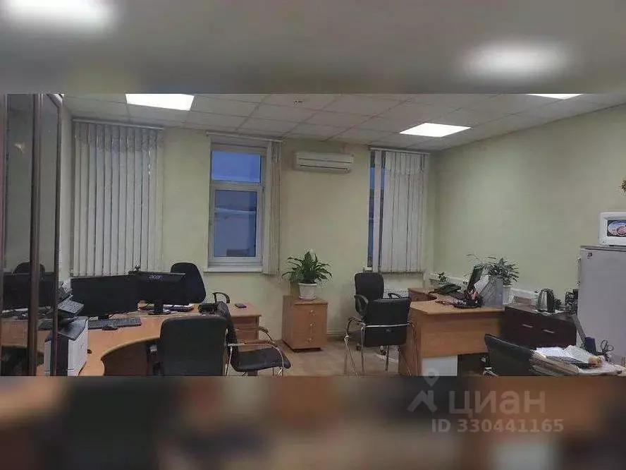 Офис в Пермский край, Соликамск Калийная ул., 130А (27 м) - Фото 1