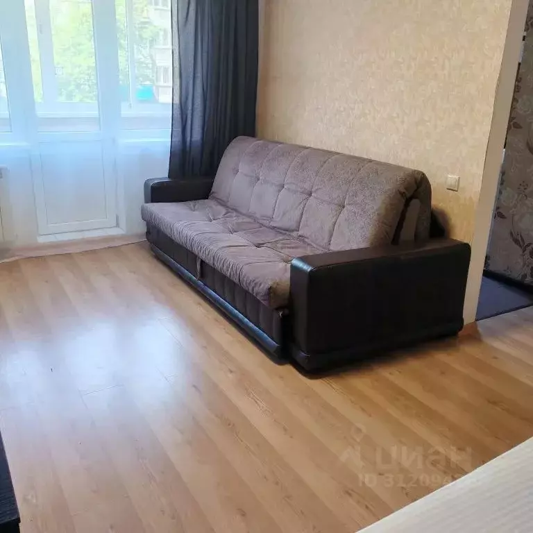 1-к кв. Кемеровская область, Новокузнецк ул. Циолковского, 60 (30.0 м) - Фото 0