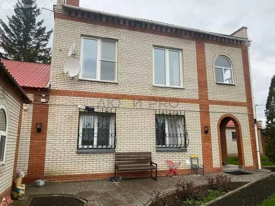 Дом в село Клещевка, Пионерская улица, 10 (213.4 м) - Фото 2