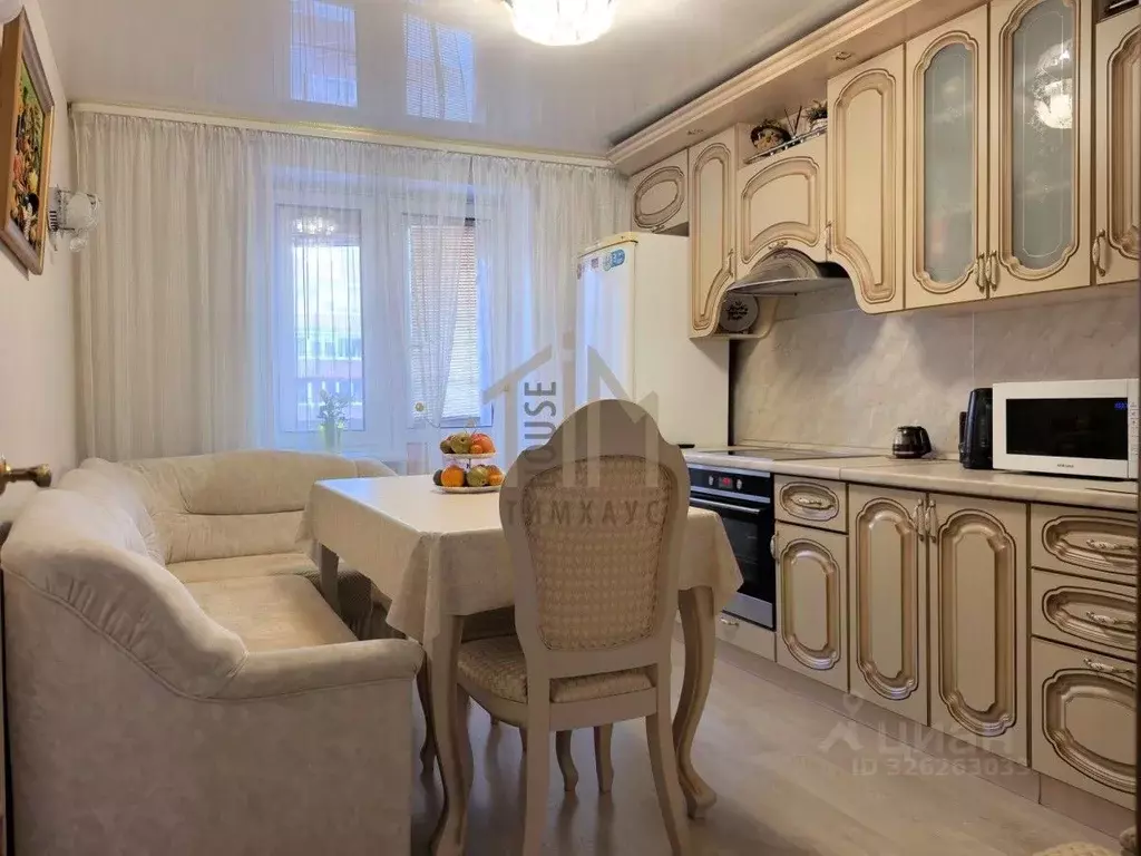 2-к кв. Омская область, Омск Пригородная ул., 23 (70.0 м) - Фото 1