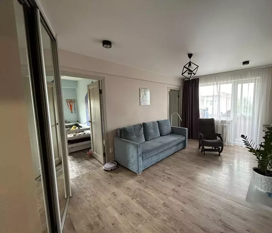 Продаётся 3-к квартира, 49.4 м - Фото 0