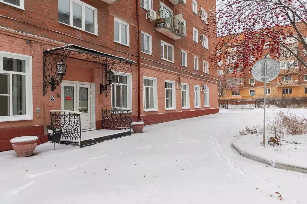 Помещение свободного назначения в Омская область, Омск ул. Рабиновича, ... - Фото 0