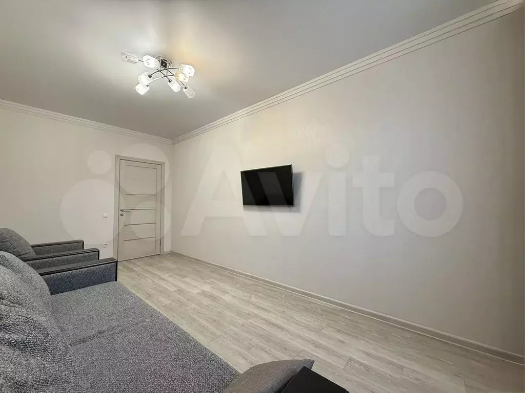 1-к. квартира, 40 м, 20/24 эт. - Фото 1