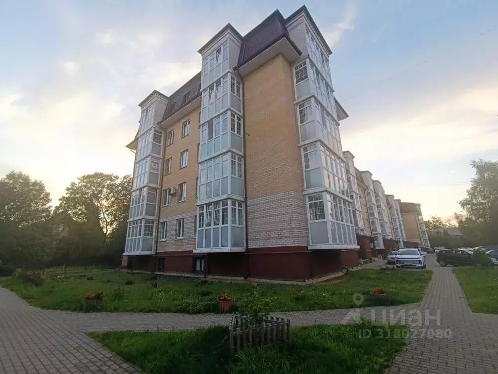 2-к кв. Калининградская область, Калининград Воздушная ул., 80 (69.7 ... - Фото 0