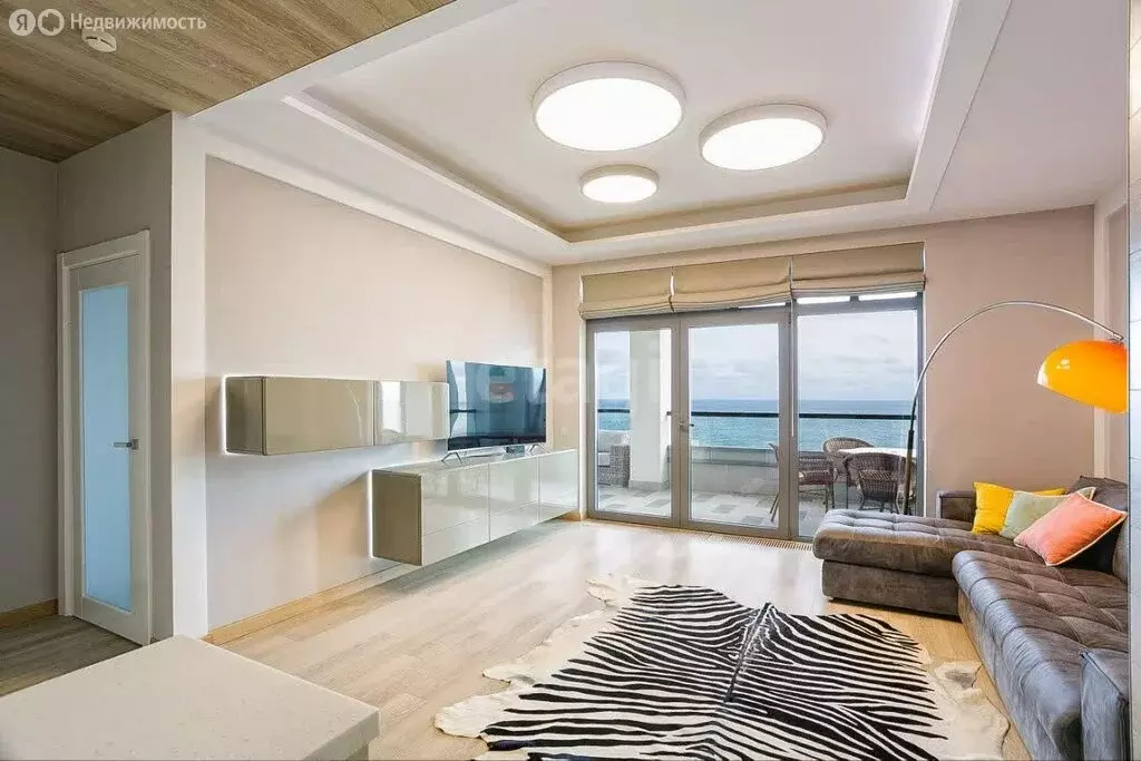 1-комнатная квартира: Ялта, улица Дражинского, 35 (79 м) - Фото 2