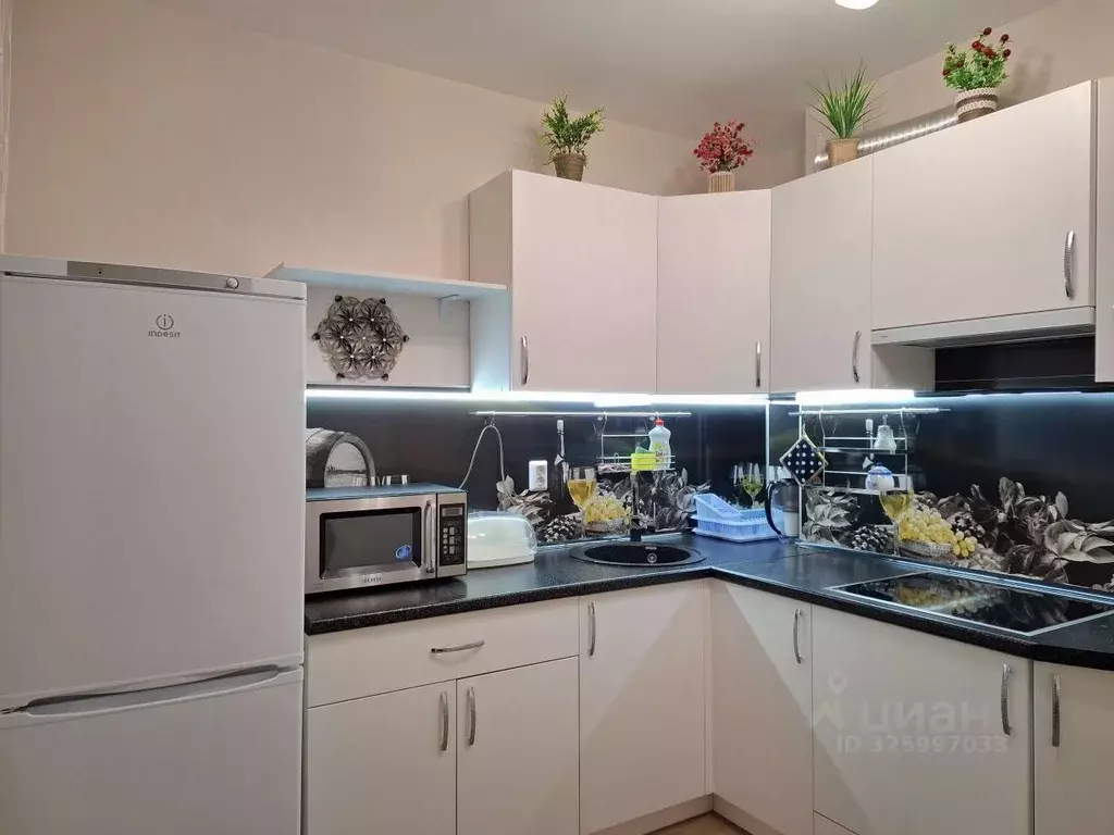 1-к кв. Кировская область, Киров ул. Анжелия Михеева, 20 (34.0 м) - Фото 2