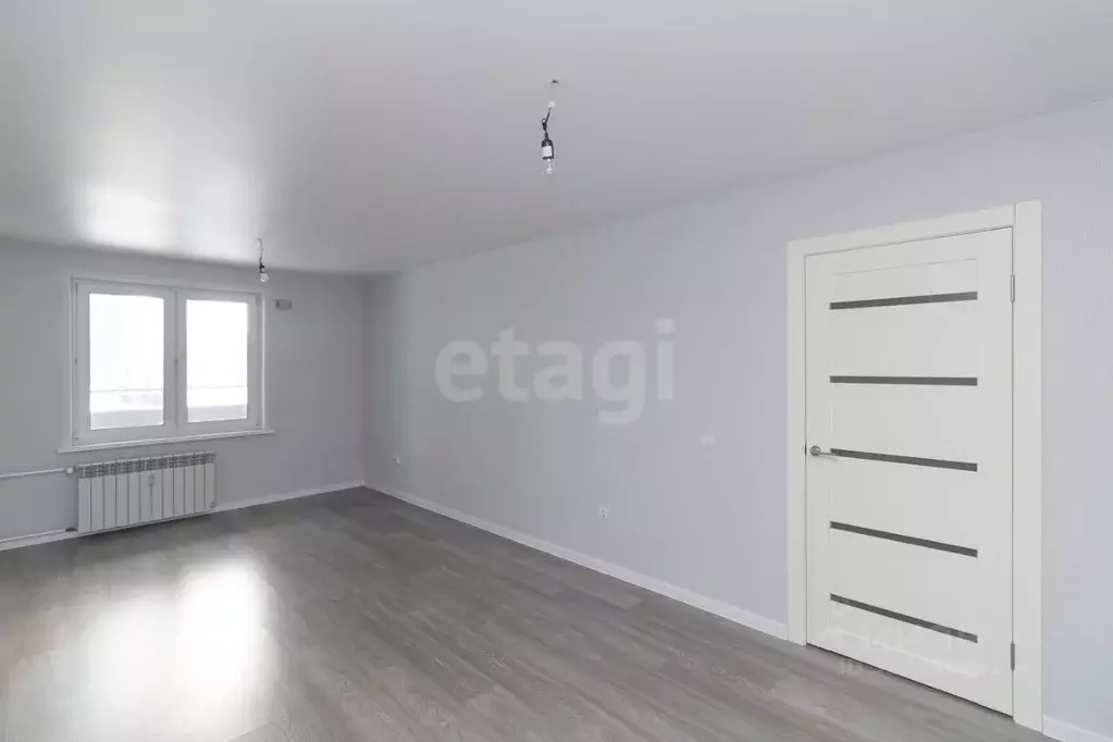 3-к кв. Тюменская область, Тюмень ул. Алексея Леонова, 34 (71.6 м) - Фото 1