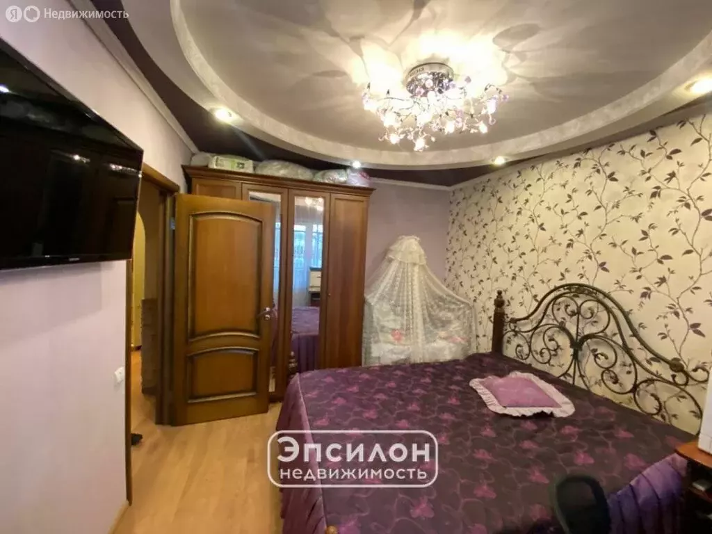 3-комнатная квартира: Курск, улица Косухина, 29 (62.1 м) - Фото 1