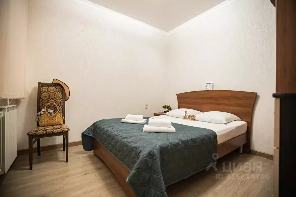 Комната Краснодарский край, Сочи Адлер жилрайон, ул. Павлика Морозова, ... - Фото 1