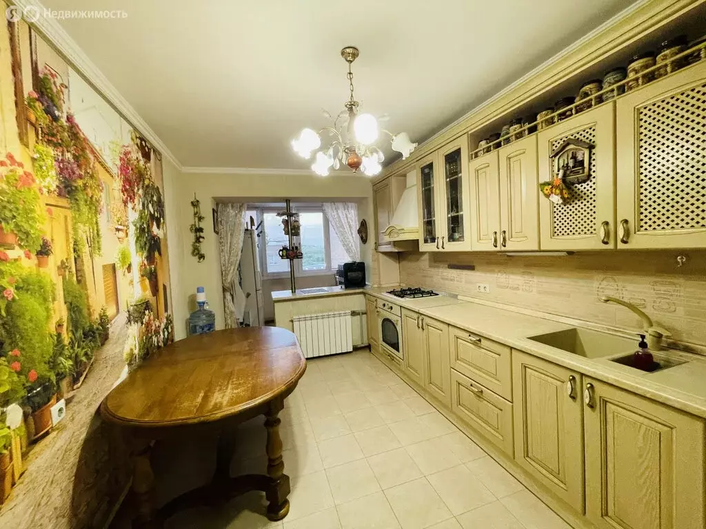 3-комнатная квартира: Аксай, улица Коминтерна, 143 (78 м) - Фото 0