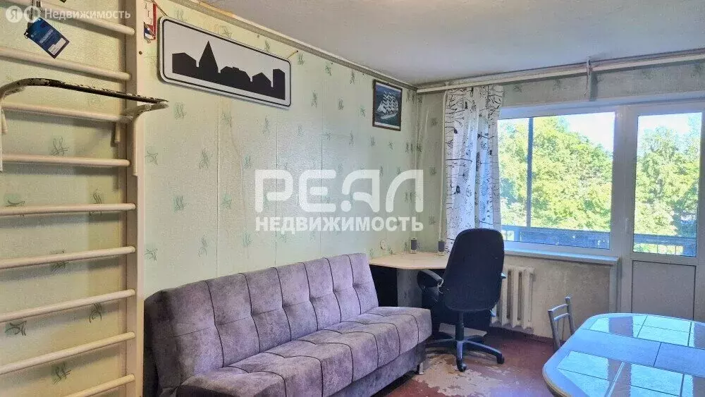4-комнатная квартира: Гатчина, улица Крупской, 5 (61.4 м) - Фото 2