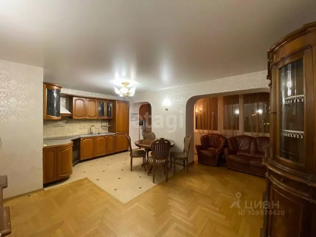 3-к кв. Московская область, Химки Юбилейный просп., 51 (72.0 м) - Фото 1