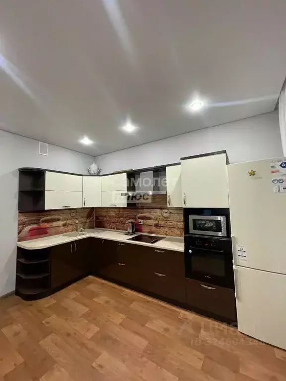 2-к кв. Курская область, Курск просп. Анатолия Дериглазова, 15 (73.1 ... - Фото 1