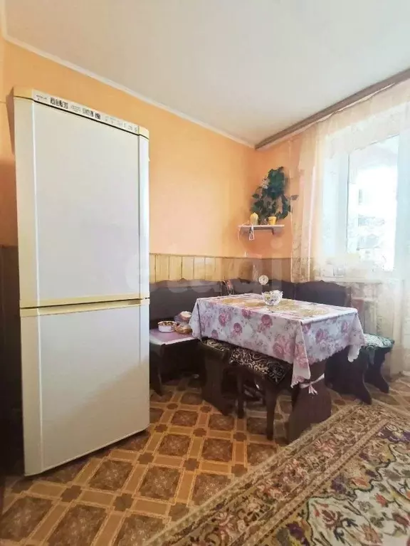2-к кв. Крым, Белогорск ул. Нижнегорская, 101 (49.2 м) - Фото 1