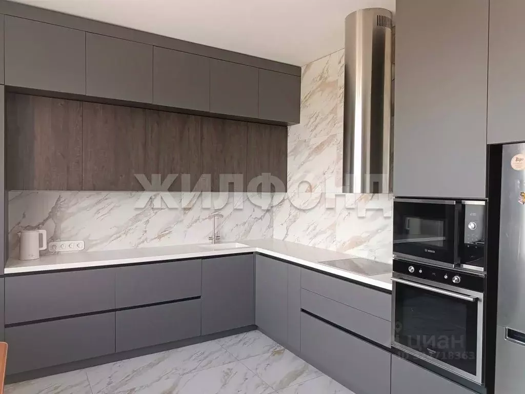 2-к кв. Хакасия, Абакан ул. Чехова, 95к2 (95.0 м) - Фото 2