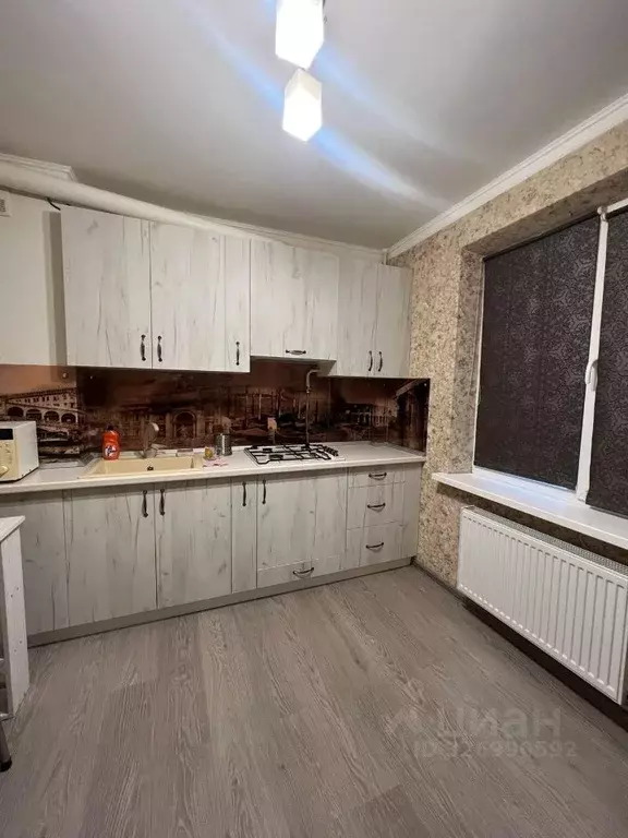 3-к кв. Адыгея, Майкоп Батарейная ул., 2Б (64.0 м) - Фото 1