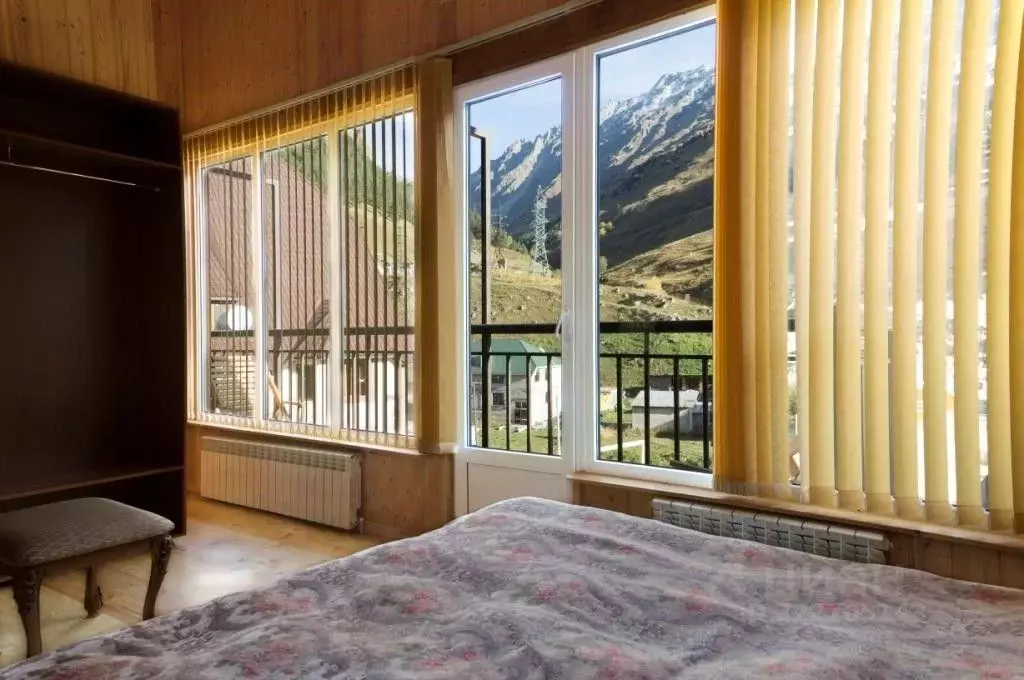 Комната Кабардино-Балкария, Эльбрусский район, с. Терскол ул. ... - Фото 2