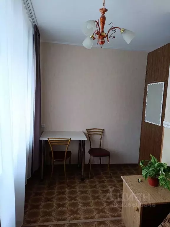 Комната Калужская область, Калуга ул. Баррикад, 126к1 (10.0 м) - Фото 1