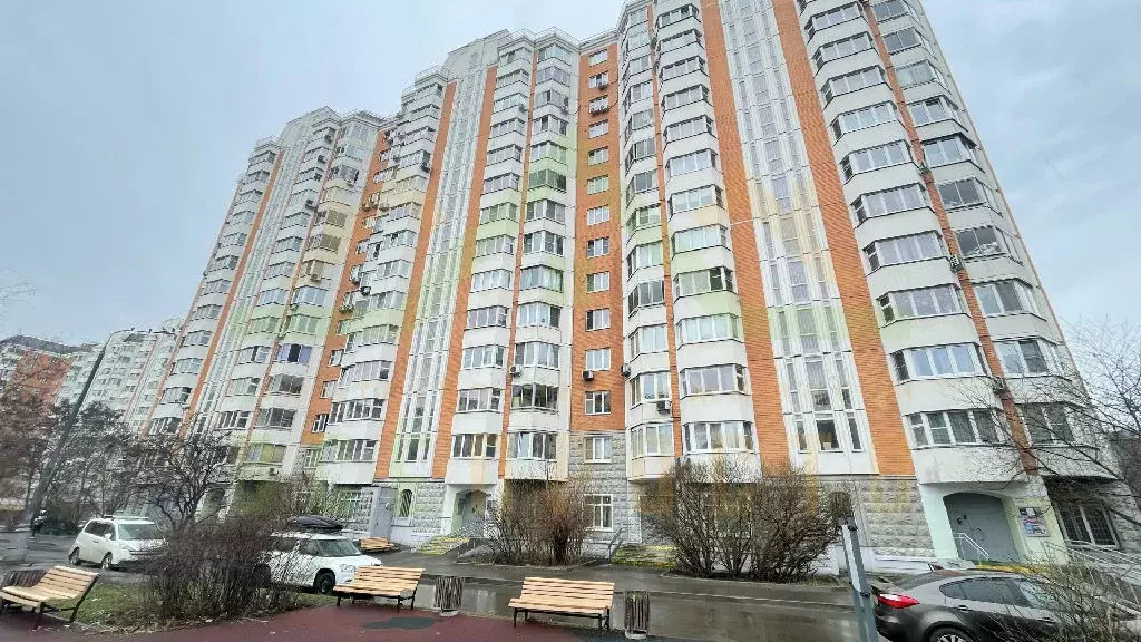 Продается 2-комнатная квартира - Фото 1