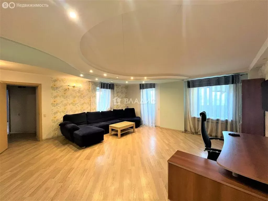 3-комнатная квартира: Пенза, улица Суворова, 157 (118 м) - Фото 1