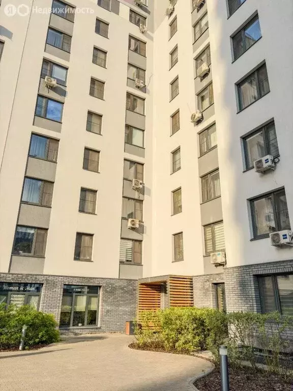 Квартира-студия: Тюмень, улица Николая Ростовцева, 22 (41.2 м) - Фото 2