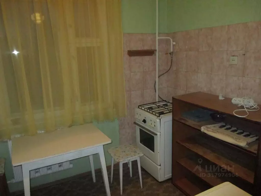 1-к кв. Нижегородская область, Нижний Новгород Тепличная ул., 9 (34.0 ... - Фото 0