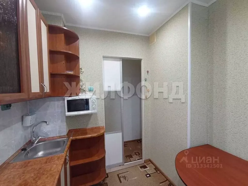 2-к кв. Ханты-Мансийский АО, Когалым Ленинградская ул., 41 (36.5 м) - Фото 0