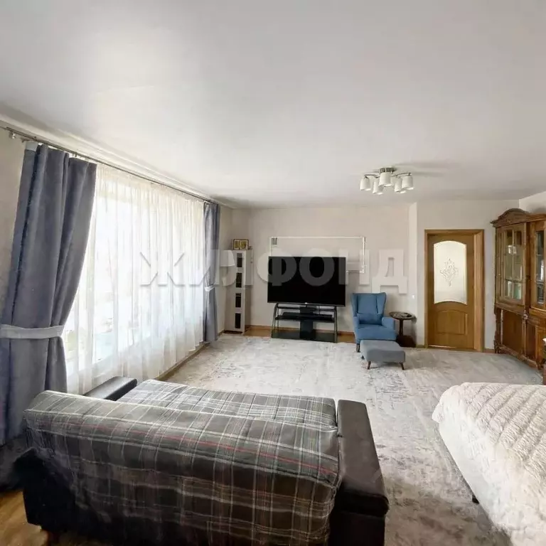 3-к кв. Томская область, Томск ул. Белинского, 5 (116.5 м) - Фото 2