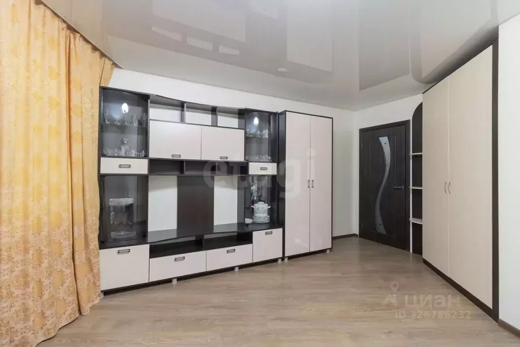 2-к кв. Тюменская область, Тюмень Промышленная ул., 16 (62.0 м) - Фото 1