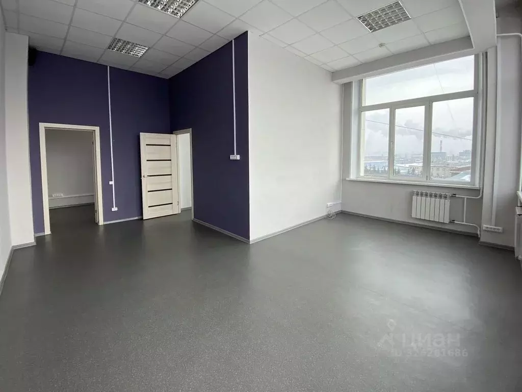 Офис в Новосибирская область, Новосибирск Станционная ул., 30А (56 м) - Фото 1