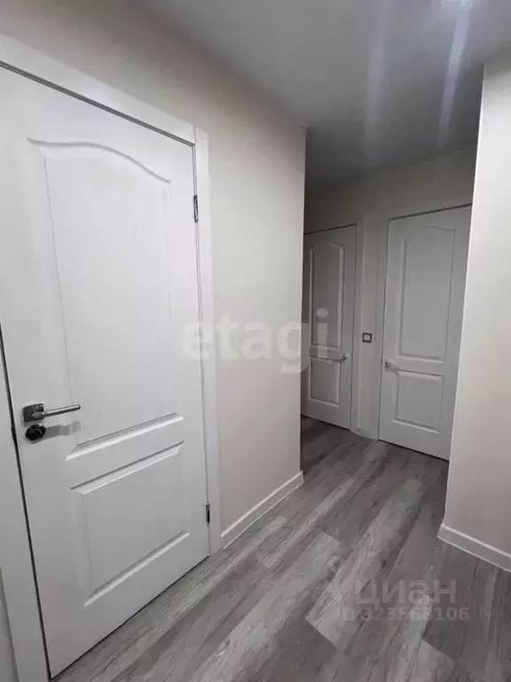 3-к кв. Саха (Якутия), Якутск ул. Дзержинского, 19 (51.9 м) - Фото 1