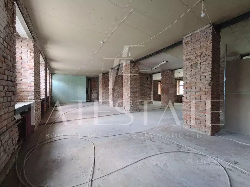 Торговая площадь в Татарстан, Казань Лево-Булачная ул., 42/2 (200 м) - Фото 1