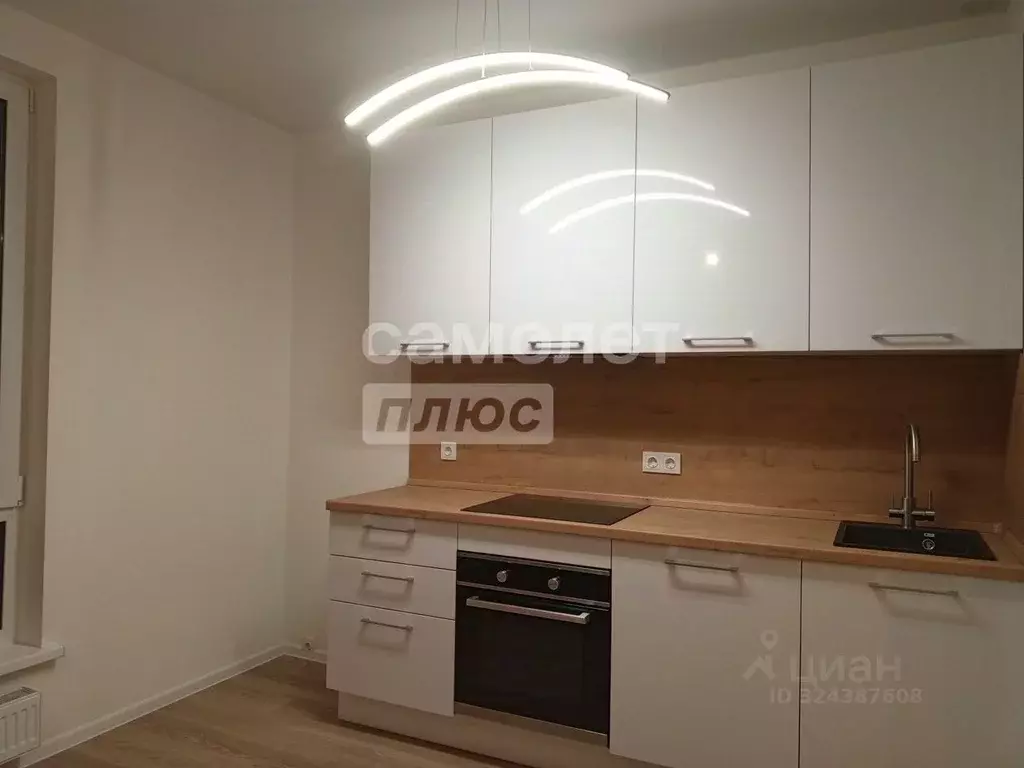 2-к кв. Тюменская область, Тюмень ул. Юрия Рогачева, 9к2 (62.0 м) - Фото 1