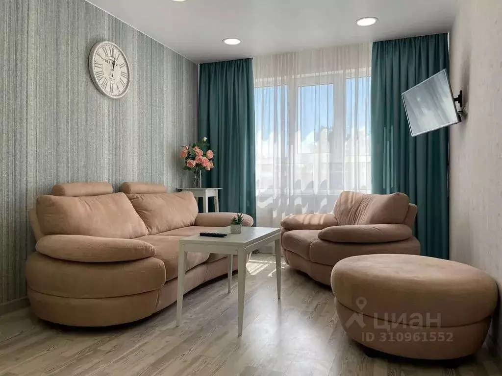 2-к кв. Алтайский край, Барнаул ул. Челюскинцев, 80В (47.0 м) - Фото 0