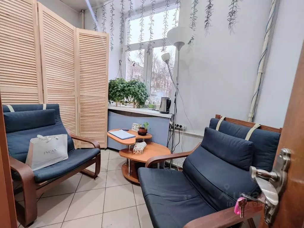 Помещение свободного назначения в Москва Новозаводская ул., 25к5 (7 м) - Фото 2