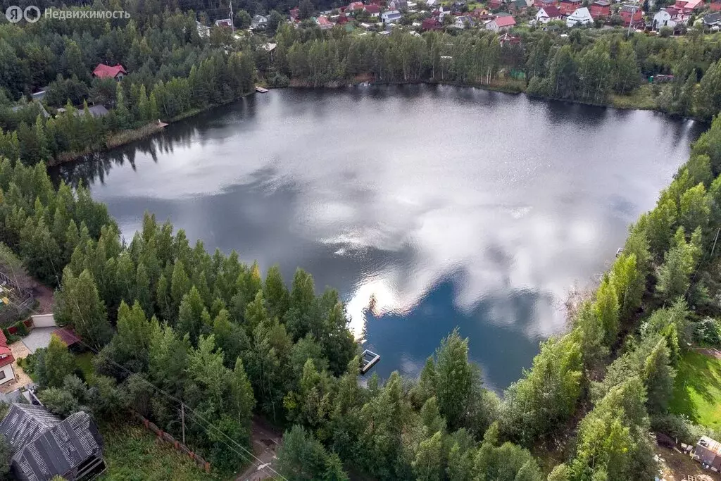 Участок в Пениковское сельское поселение, деревня Большое Коновалово ... - Фото 2