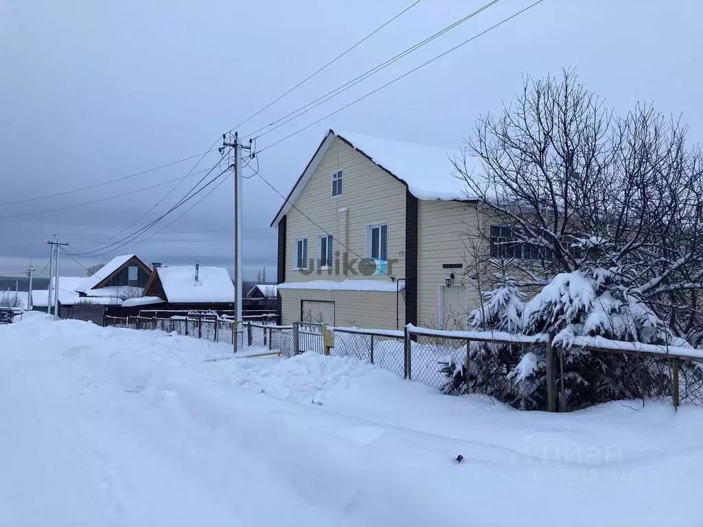 Коттедж в Башкортостан, Иглинский район, Балтийский сельсовет, с. ... - Фото 1