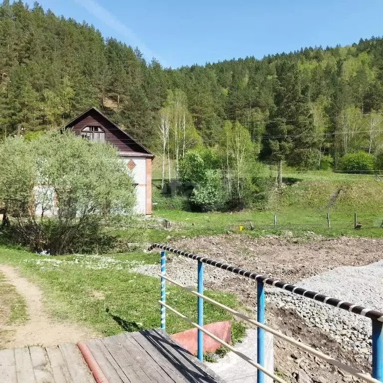 Дом в Алтай, Майминский район, с. Бирюля Заречная ул., 67 (222 м) - Фото 0