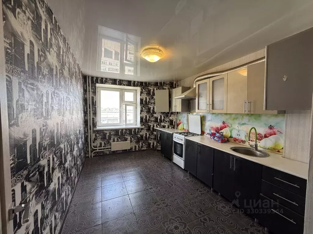 3-к кв. Татарстан, Зеленодольск ул. Комарова, 39 (65.0 м) - Фото 1