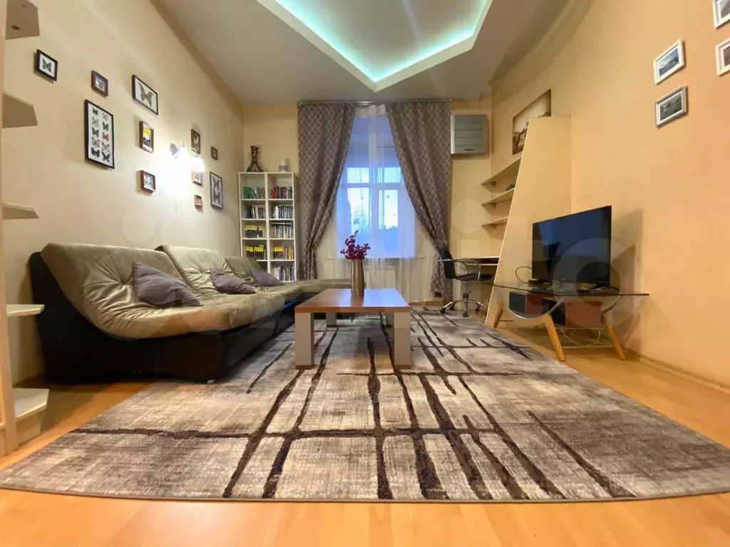 2-к. квартира, 61,8 м, 2/5 эт. - Фото 0