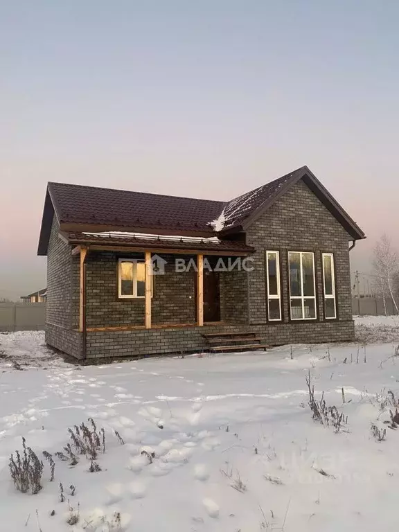 Дом в Новосибирская область, Новосибирский район, Барышевский ... - Фото 0