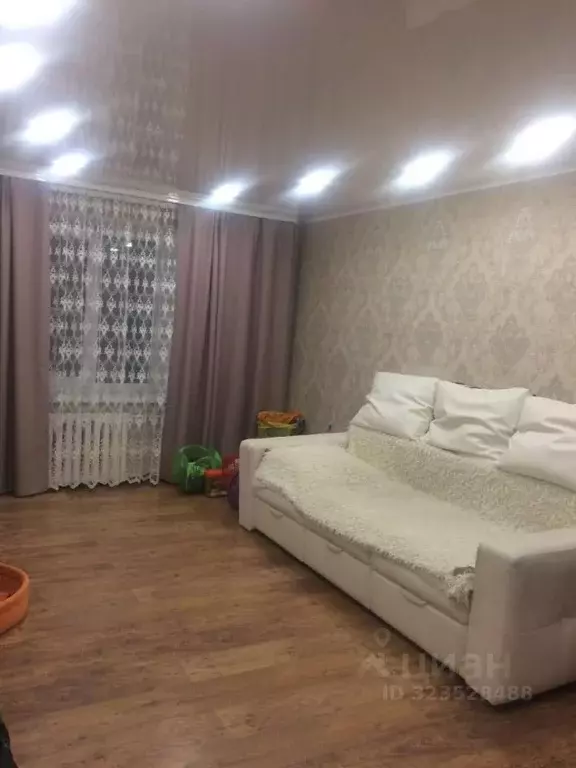 2-к кв. Курская область, Курск Народная ул., 13В (48.9 м) - Фото 0