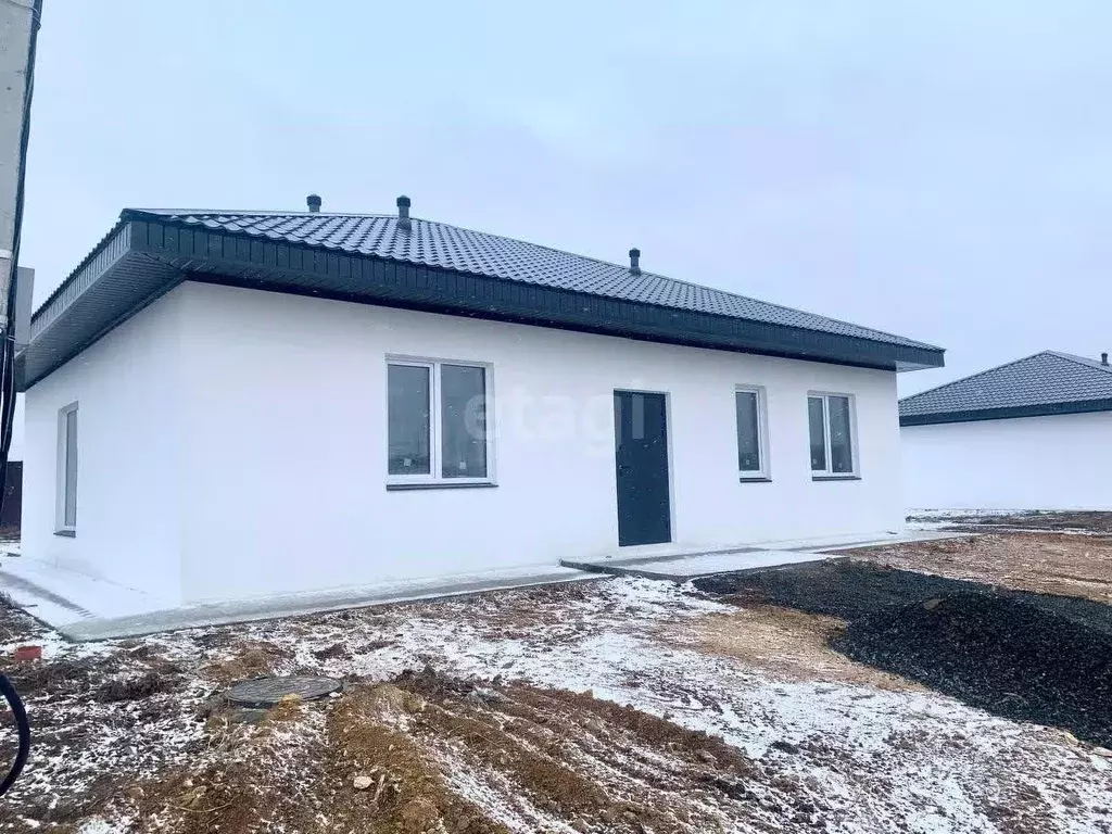 Дом в Свердловская область, Полевской муниципальный округ, с. ... - Фото 0