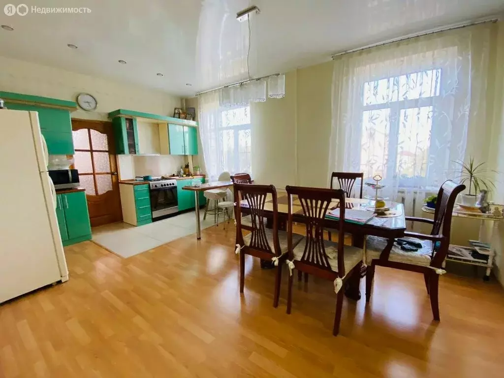 Дом в Курск, Дмитриевская улица, 10 (300 м) - Фото 0
