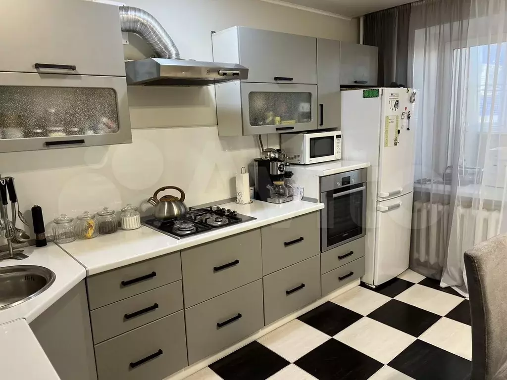 3-к. квартира, 77,9 м, 2/9 эт. - Фото 1