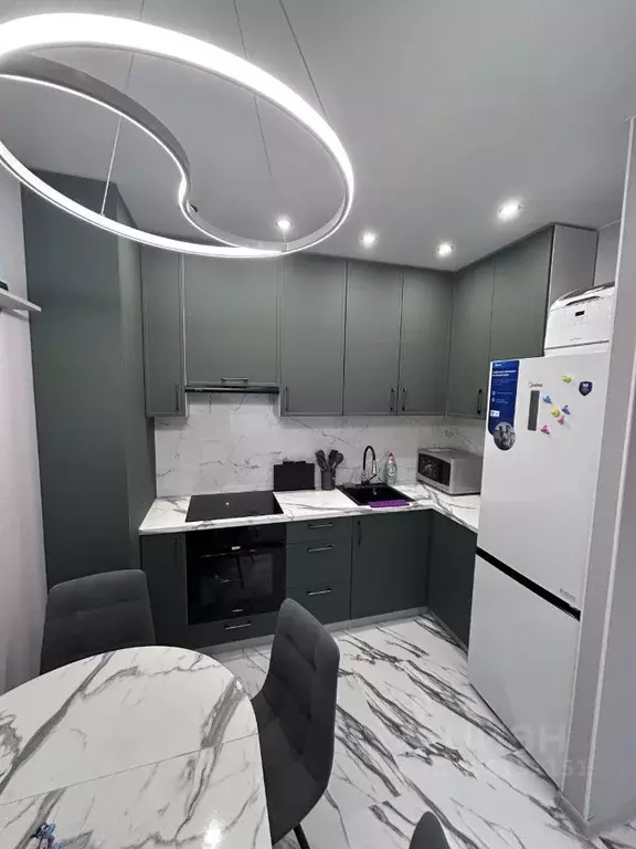 2-к кв. Астраханская область, Астрахань ул. Бехтерева, 2Б (45.0 м) - Фото 1