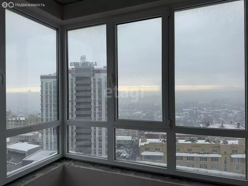 2-комнатная квартира: Ставрополь, Гражданская улица, 1/1 (67 м) - Фото 0