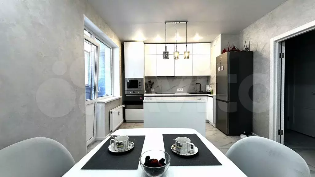 3-к. квартира, 85,6 м, 2/9 эт. - Фото 1